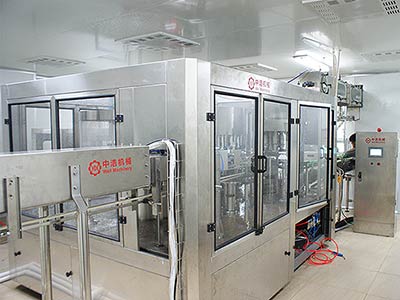 全自動(dòng)純凈水灌裝機
